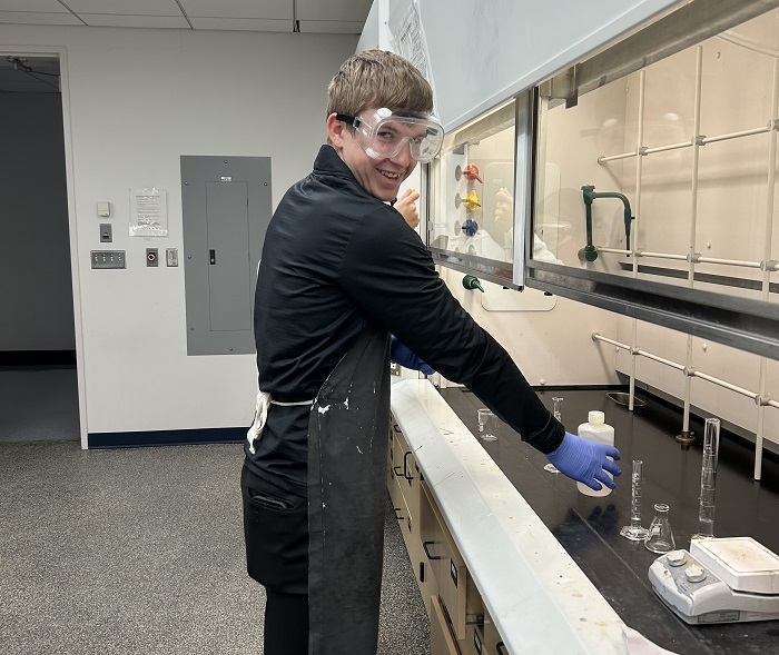 IL2-Student_HoodEDIT.