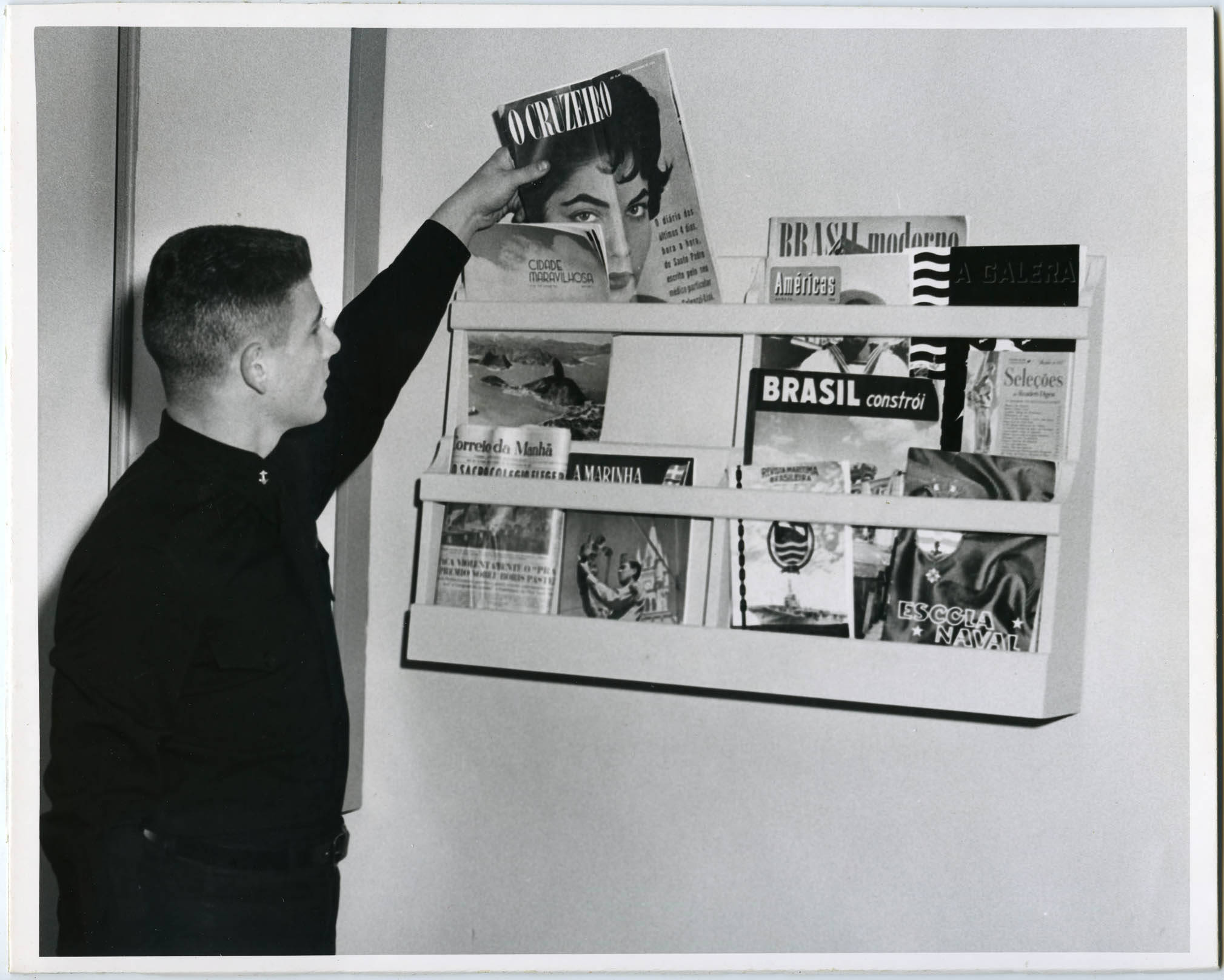 History of Language Instruction: Magazines in Spanish and Portugues