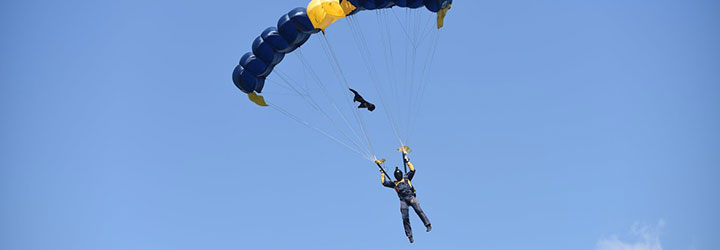 Image for Naval Academy Parachute Team to Jump at Army-Navy Lax Game